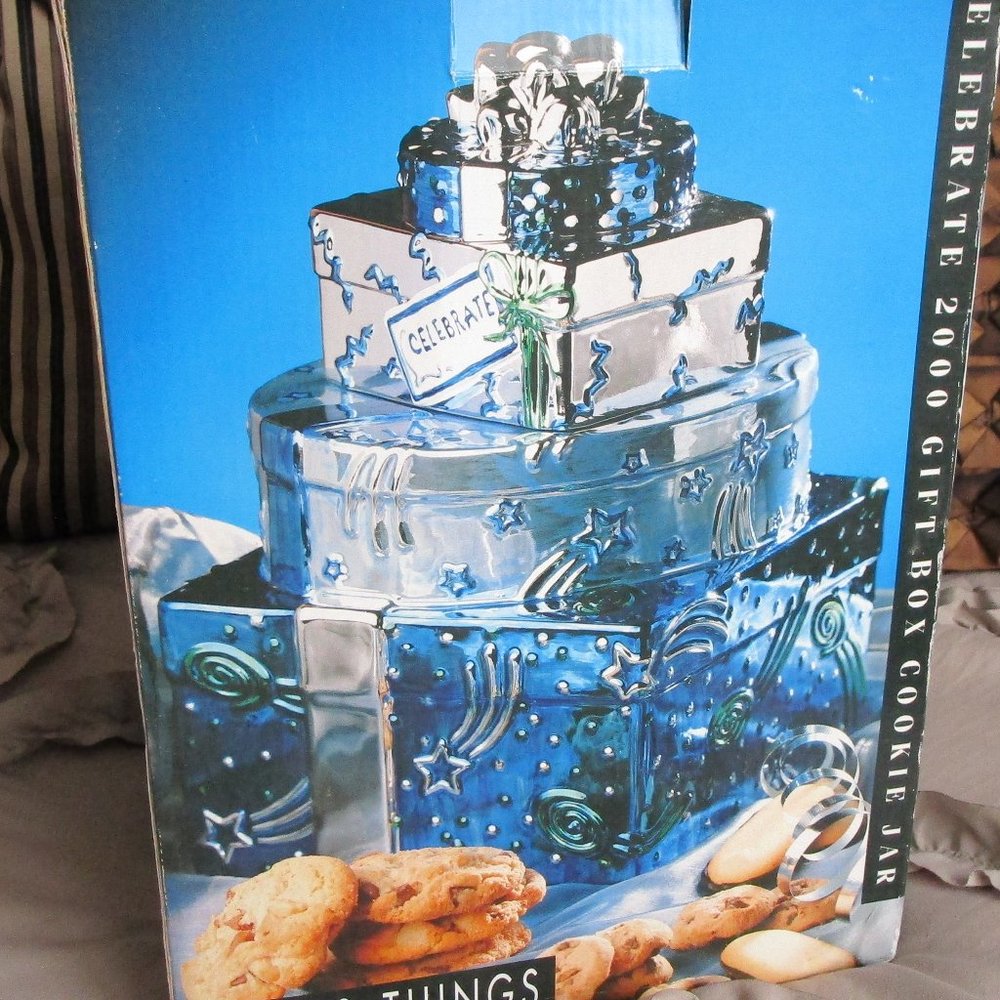 NIB Y2K holiday cookie jar